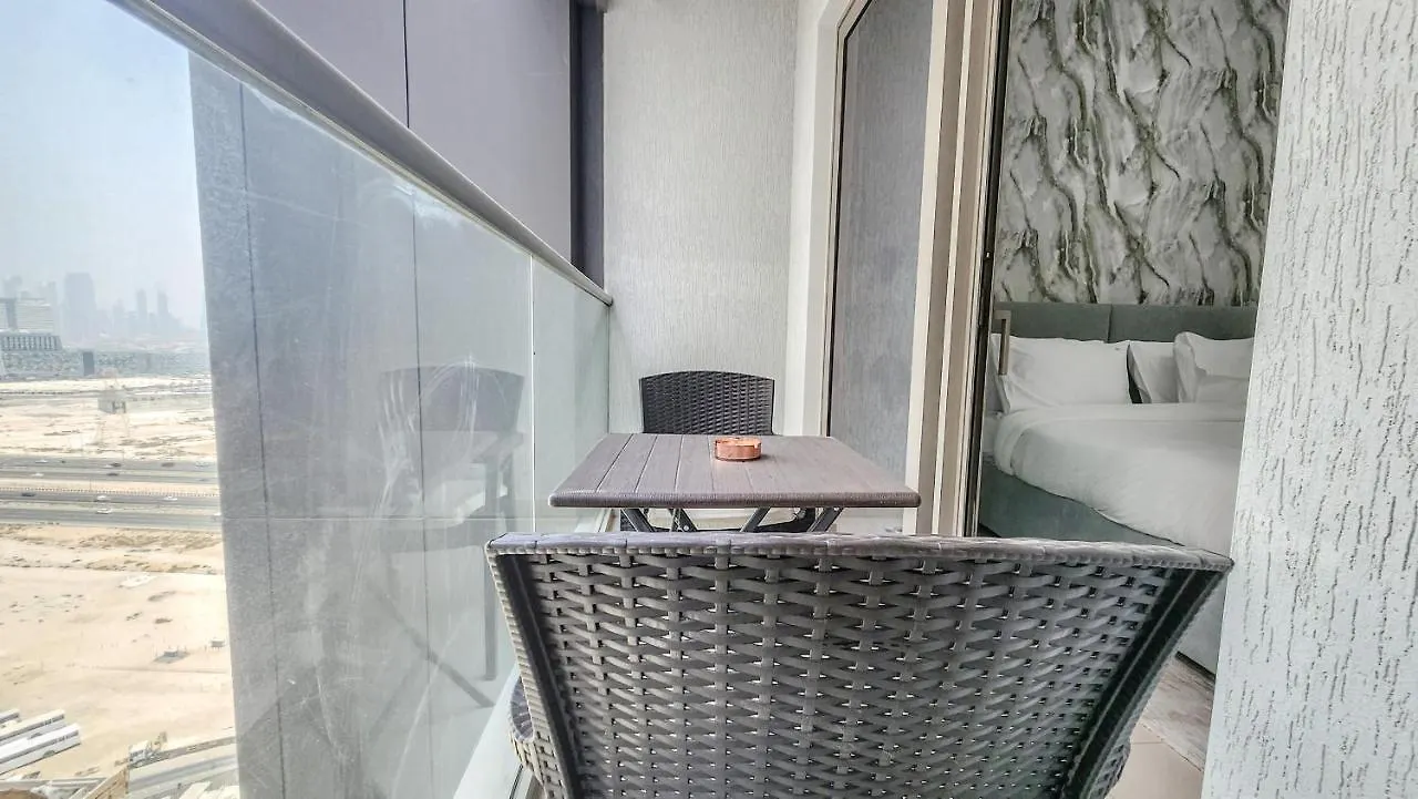 Stay By Latinem Luxury 1Br Holiday Home Cvr B1603 Near Burj Khalifa Dubai