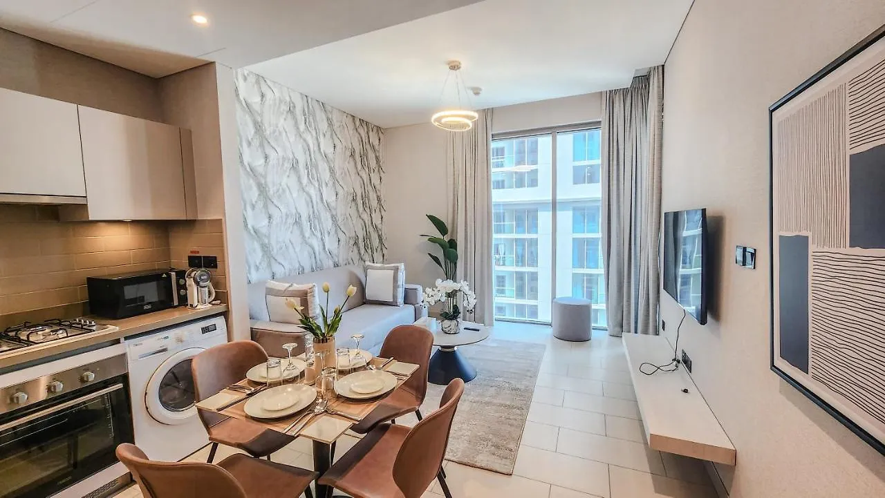 Stay By Latinem Luxury 1Br Holiday Home Cvr B1603 Near Burj Khalifa Dubai 0*,